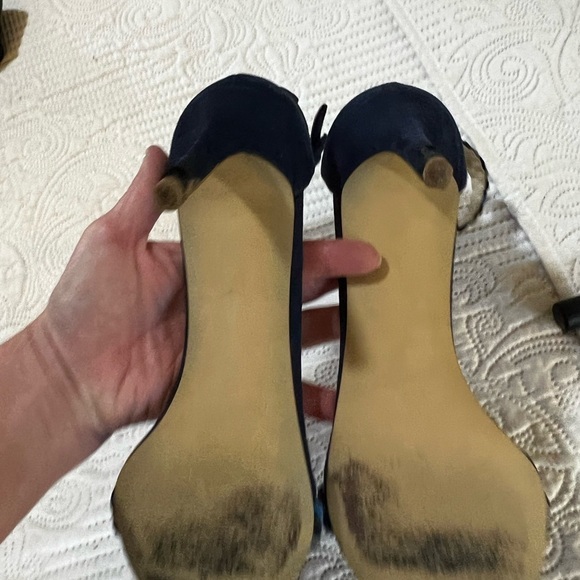 Marc Fisher MARC FISHER BETTYE BLUE SUEDE SANDALS size 8 - Picture 3 of 8